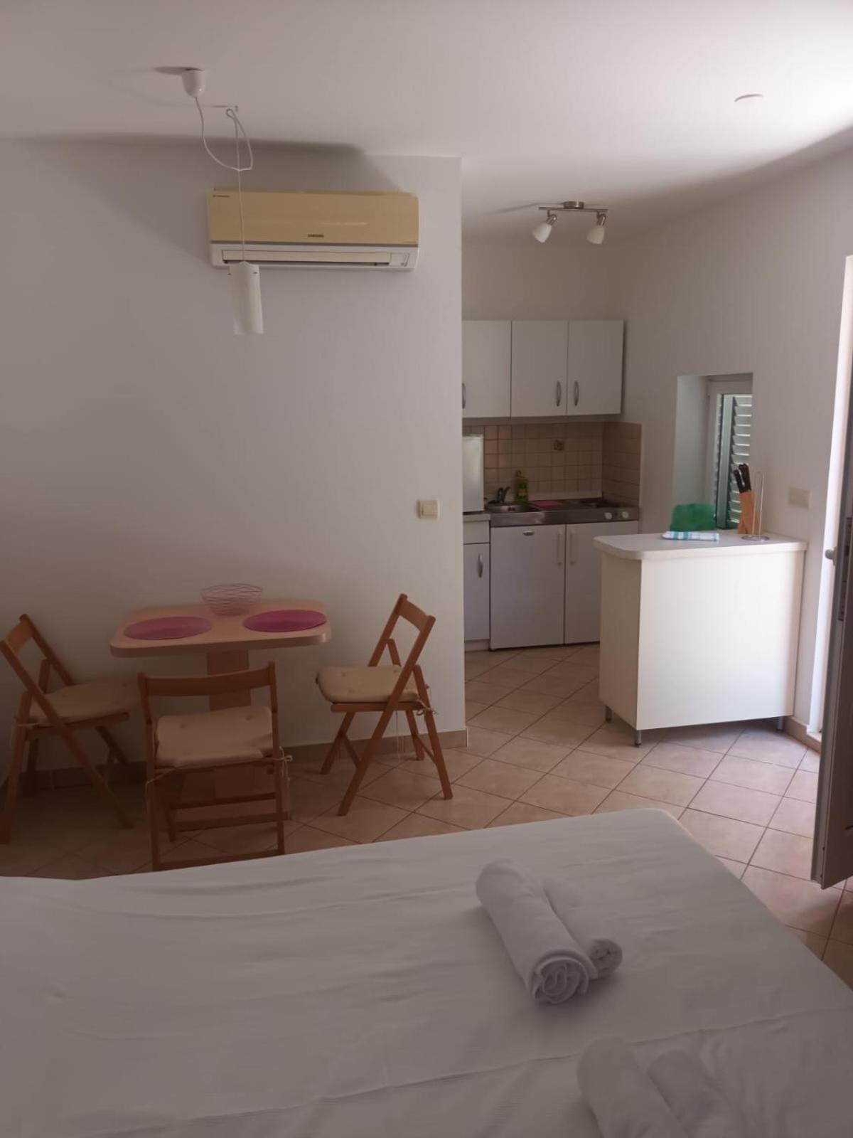 Studio Кампор Экстерьер фото